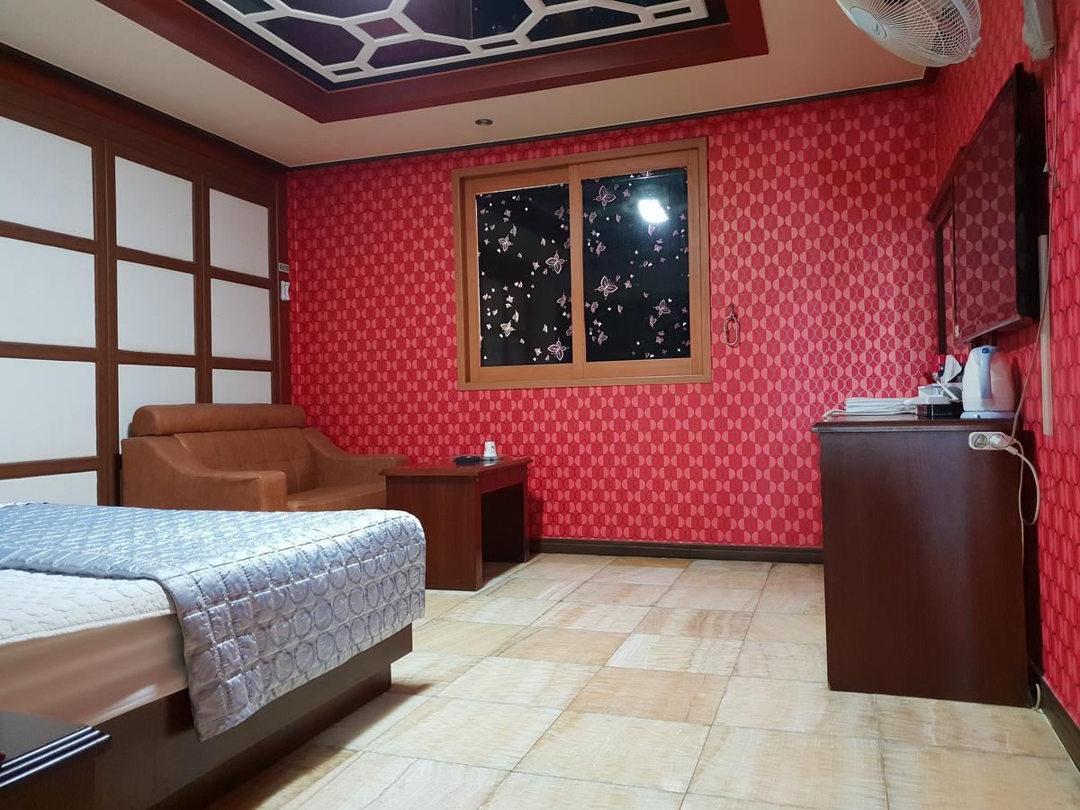 普拉斯汽车旅馆 釜山 外观 照片